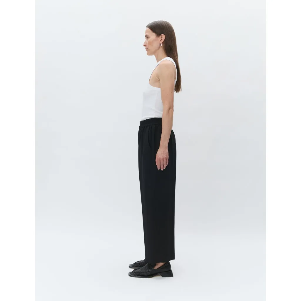 Jonah Classic Gaberdine Black Cropped Trousers