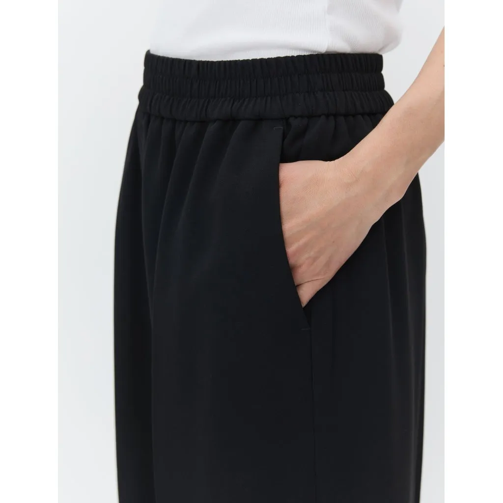 Jonah Classic Gaberdine Black Cropped Trousers